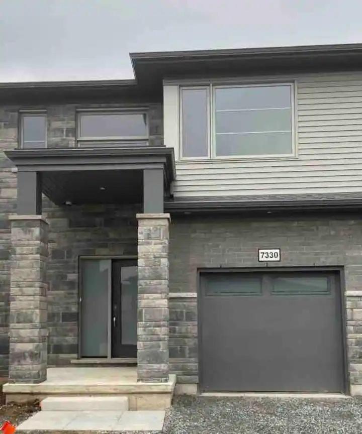 Entire Home In Niagara Falls, Canada エクステリア 写真